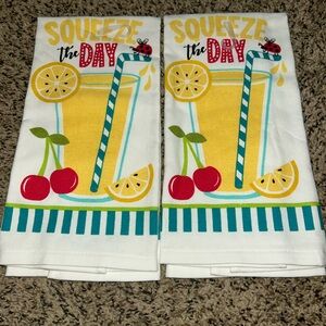 Squeeze the Day Kitchen Towels - White and Yellow